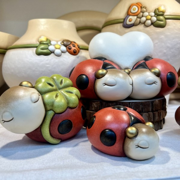 Thun - Coccinella Con Quadrifoglio media