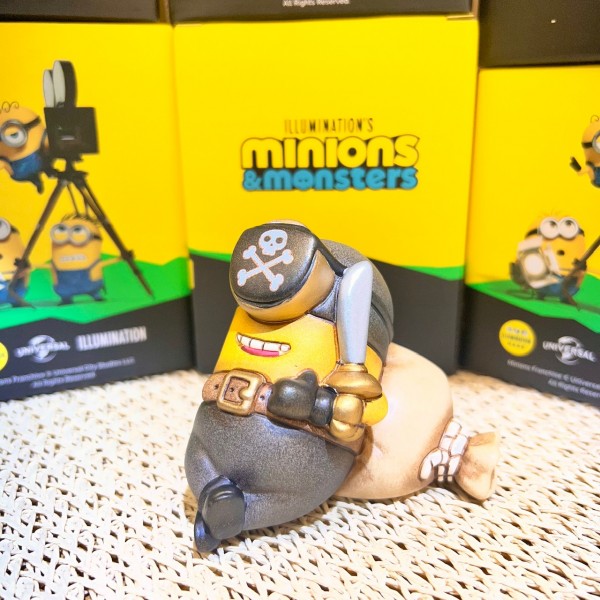 Thun - Minions James il Pirata 6x9x8,1cm
